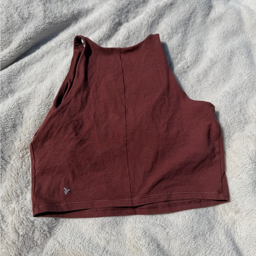 Women’s Old Navy Workout Tank - Picture 2 of 4